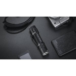 Lanterna Nitecore EDC33